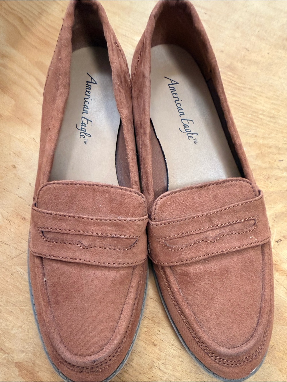 American Eagle Faux Suede Loafers, sz 8 - Picture 2 of 8